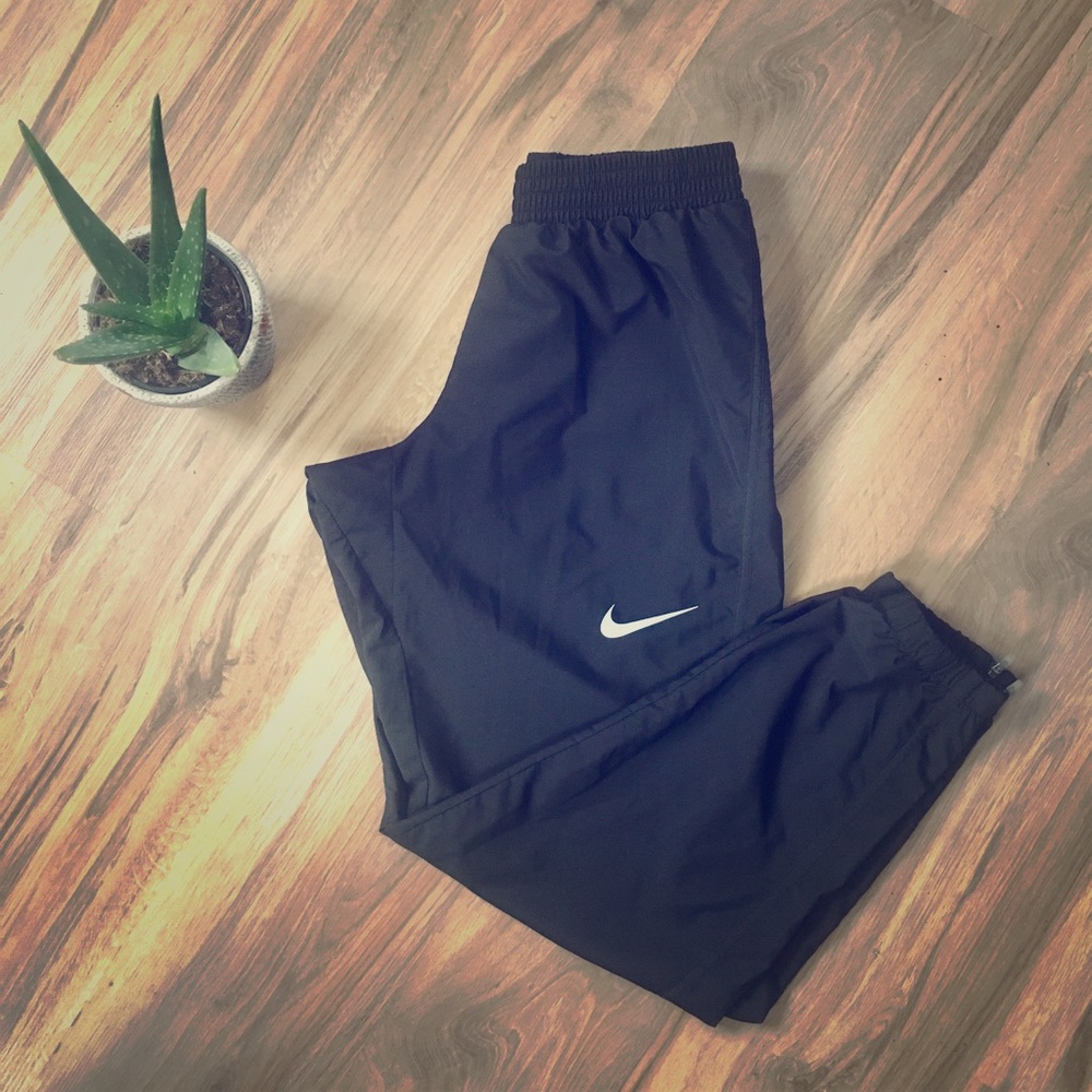 Nike Running Wind Breaker Joggers